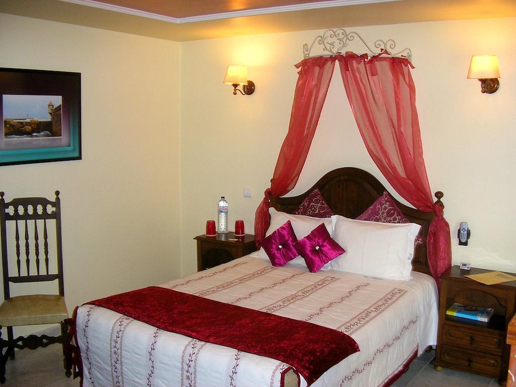 Vila Atlantida Lagos Bilik gambar