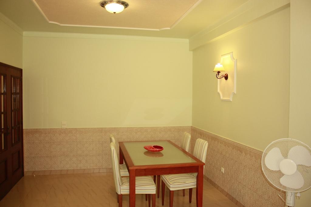 Vila Atlantida Lagos Luaran gambar